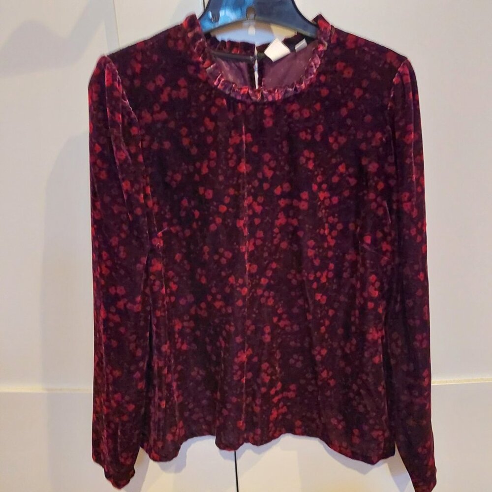 Gap Large Burgundy Floral Velvet Blouse with Button Tie at the back of the neck - Picture 3 of 11